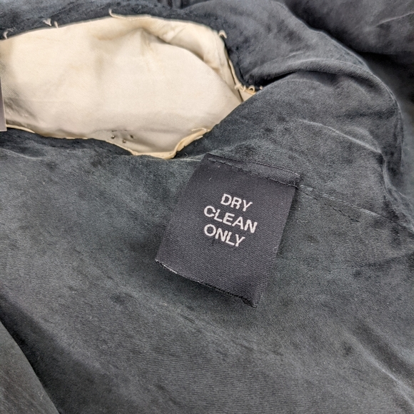 NWT, LIMITED EDITION JUSTIFY MY LOVE WOMEN'S JACKET COLLECTION SIZE S/M. - Picture 8 of 15